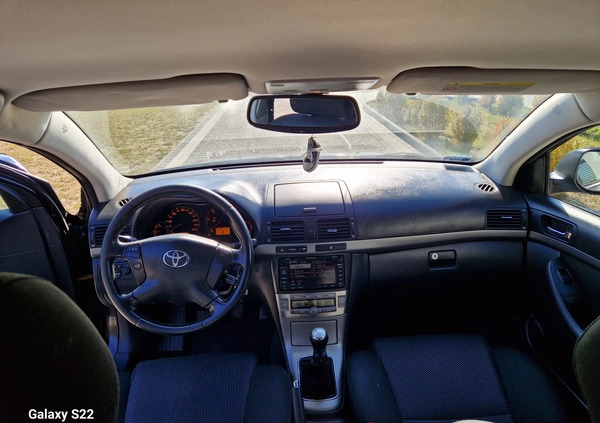 Toyota Avensis cena 10400 przebieg: 404150, rok produkcji 2007 z Lipsko małe 37